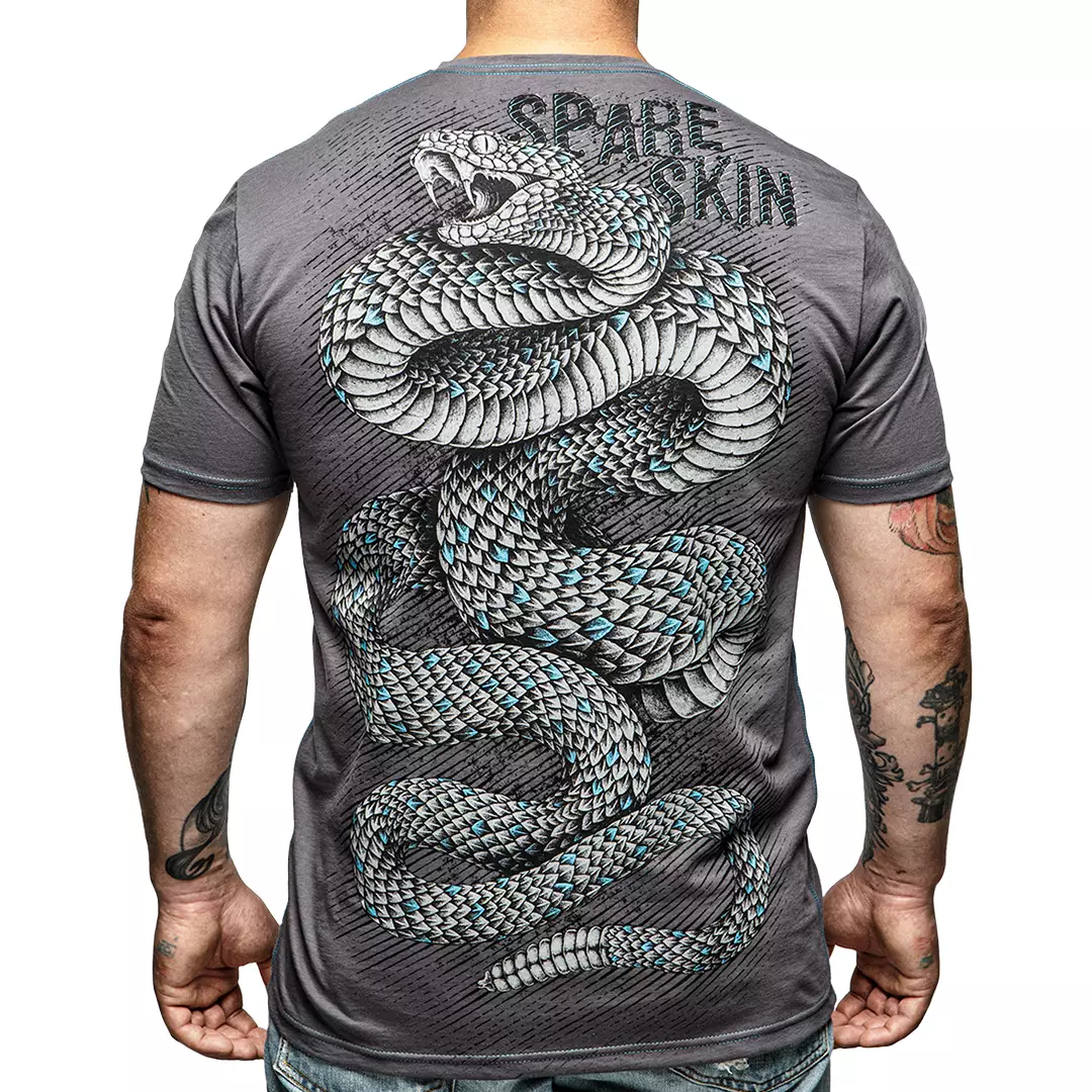 футболка змея
